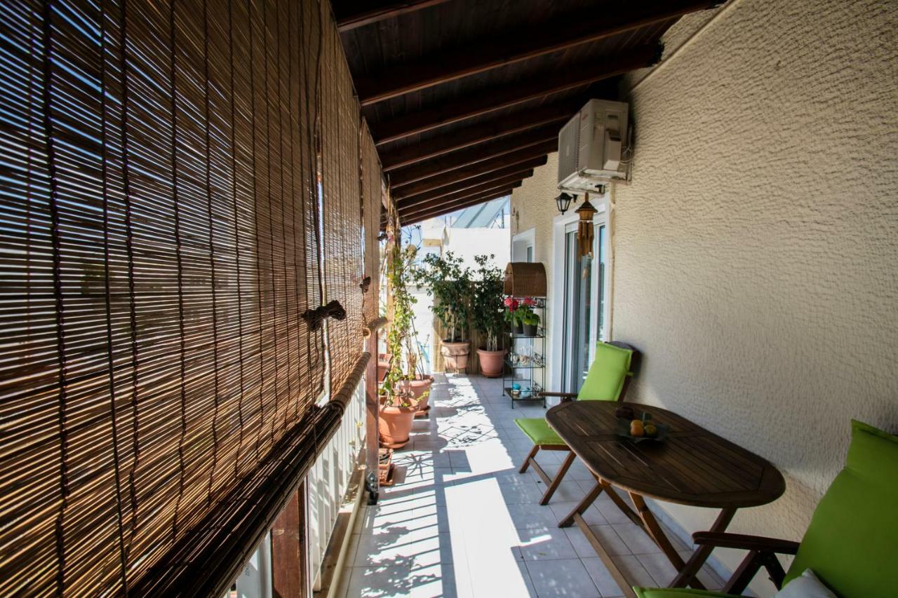 Romantic And Cosy Apartment アテネ エクステリア 写真