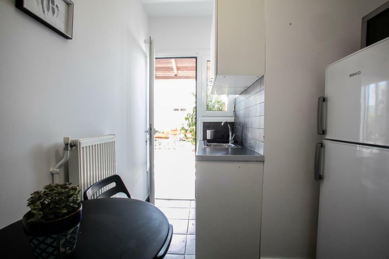 Romantic And Cosy Apartment アテネ エクステリア 写真